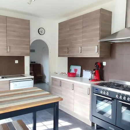 Grande Maison Familiale A Avec Jardin Clos, Terrasse Et Wifi - Fr-1-368-393 *
